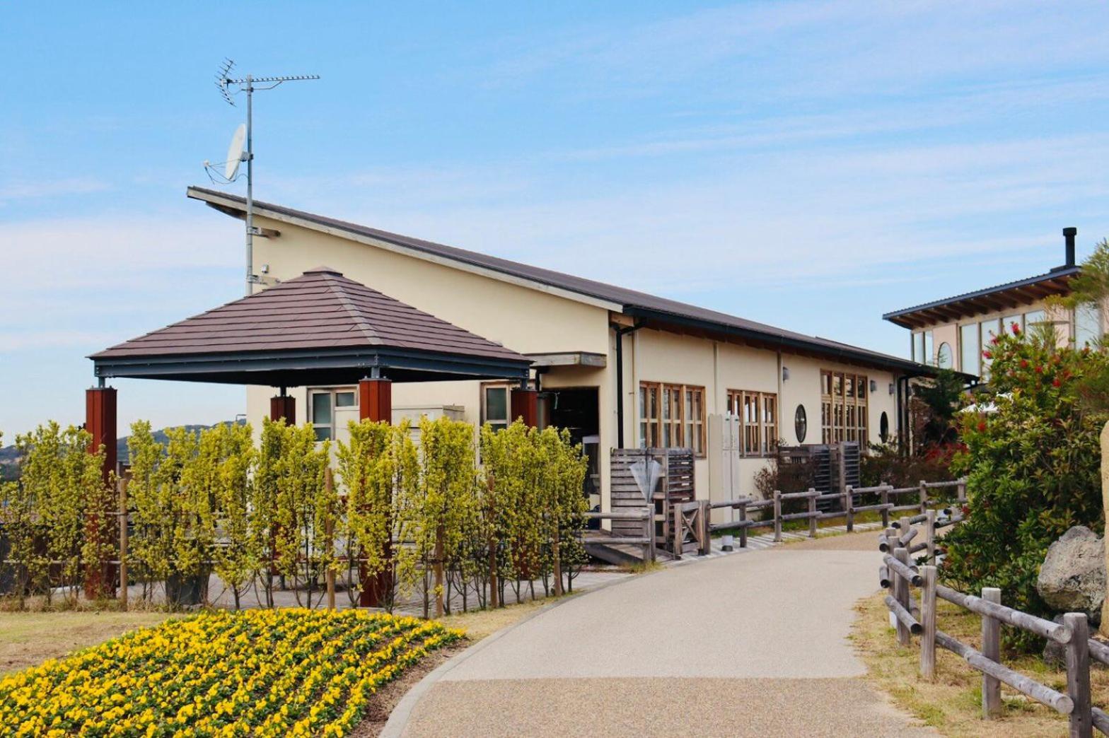 Grand Chariot Hokutoshichisei 135° Hotell Awaji Exteriör bild